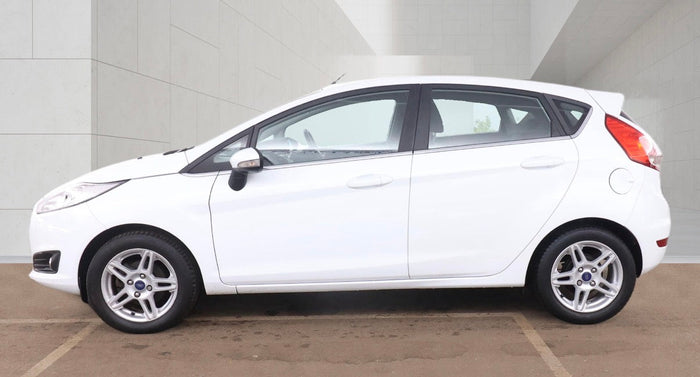 Ford Fiesta 1.0l 100 ZETEC | Low Mileage | Ideal First Car
