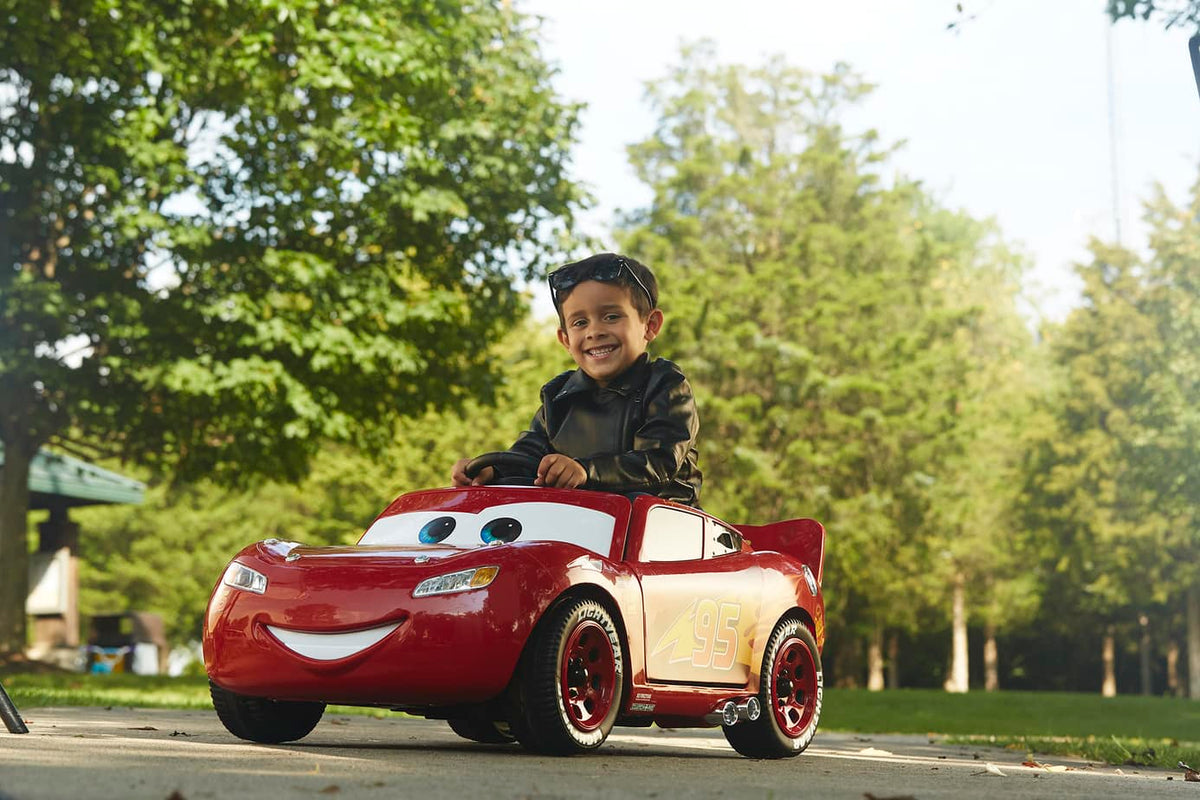 Disney Cars Lightning McQueen Ride on Car