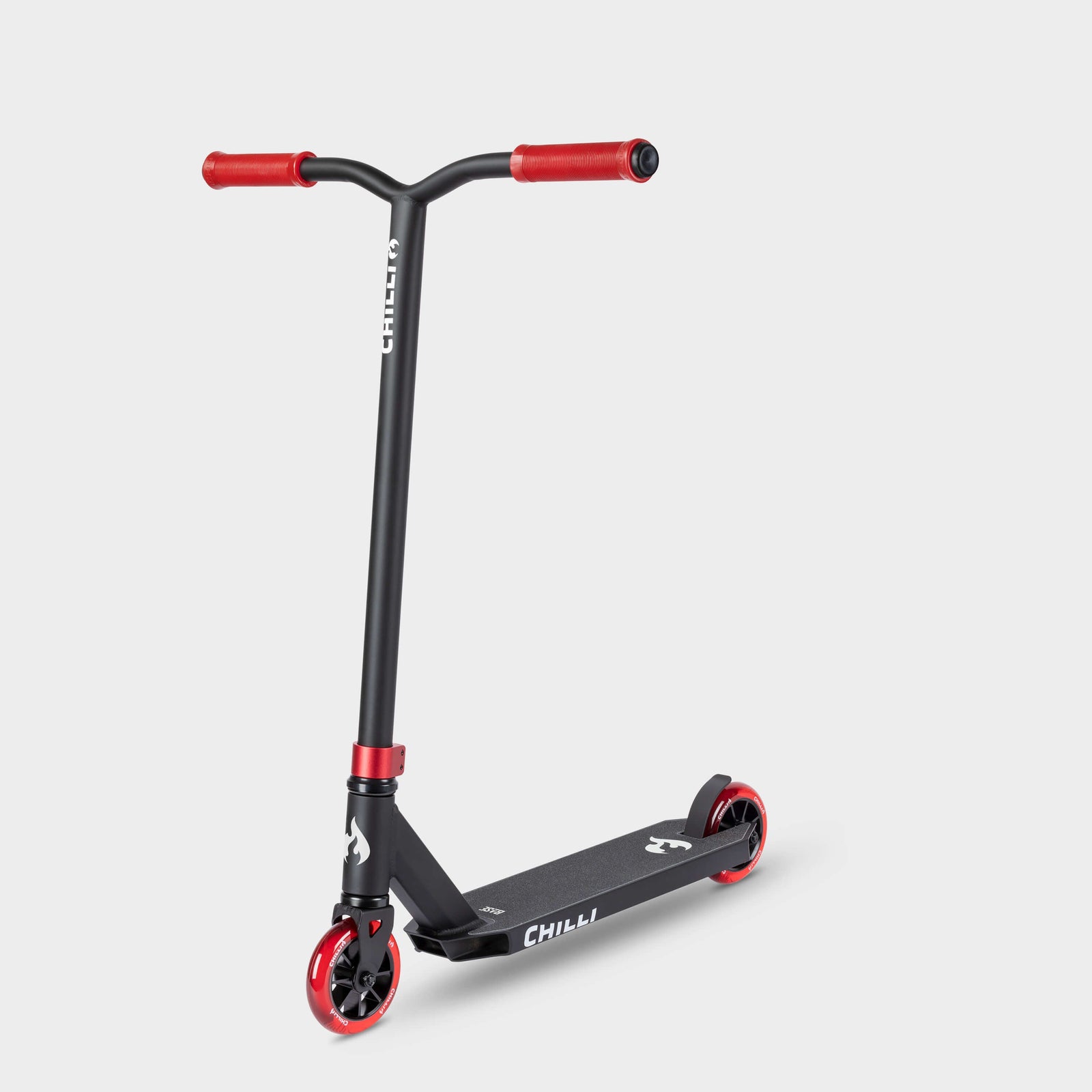 Chilli Base S Stunt Scooter: Red