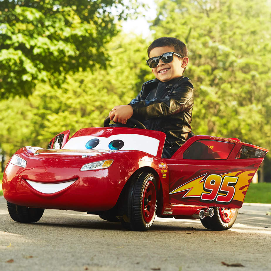 Disney Cars Lightning McQueen Ride on Car