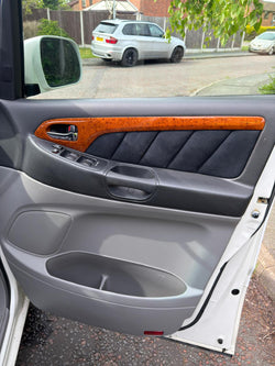 Toyota alphard V 2.4l 7 seater MPV - car image 11