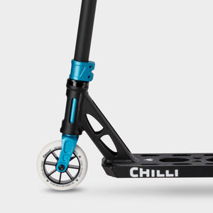 Chilli Ventus Stunt Scooter: Black/White