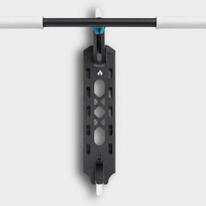 Chilli Ventus Stunt Scooter: Black/White